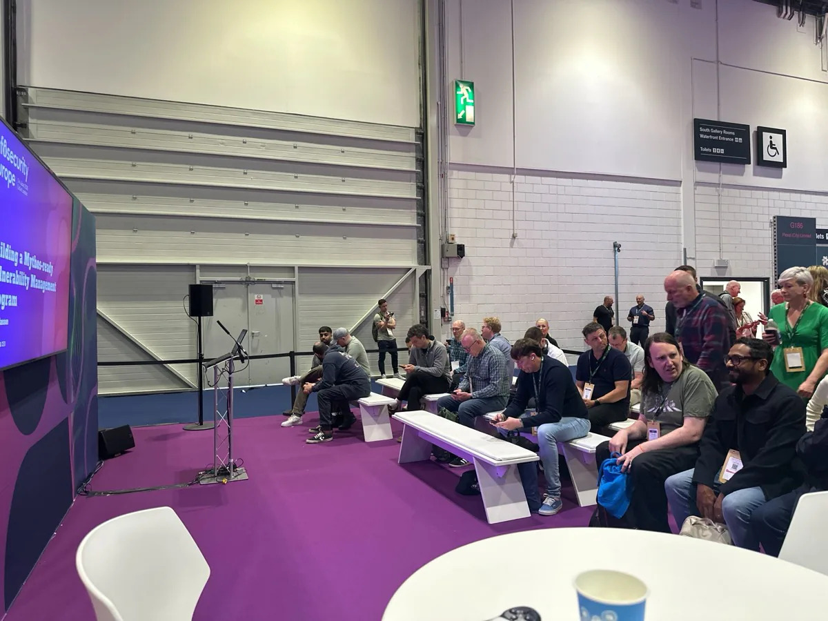 Audience at Lucas Masson's vulnerability management talk at Infosecurity Europe